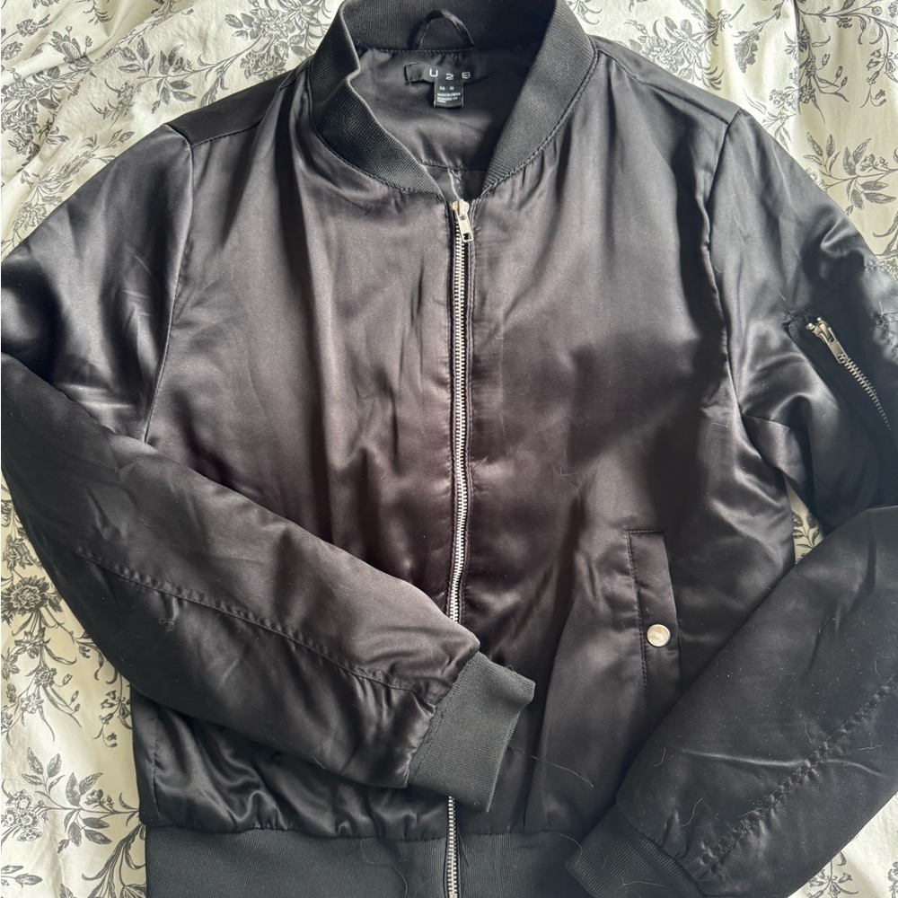 NEW SATIN-LIKE WOMANS BOMBER JACKET
